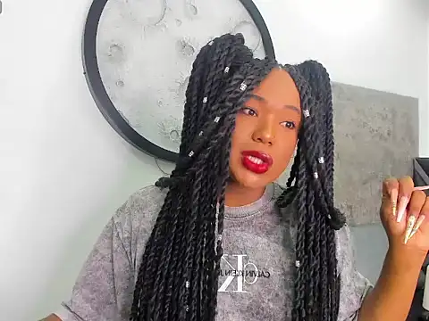 Snapshot of Harmony-01 chatting on February 7, 2026, 8:17 pm Harmony-01 online show from February 7, 2026, 8:17 pm