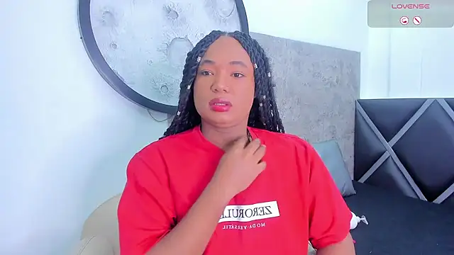 Snapshot of Harmony-01 chatting on February 11, 2026, 7:47 pm Harmony-01 online show from February 11, 2026, 7:47 pm