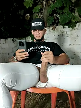 PIGHIGHDIRTY p0 online show from June 20, 2026, 5:56 am
