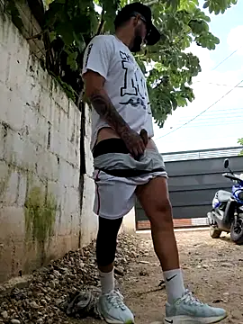PIGHIGHDIRTY p0 online show from August 5, 2026, 3:50 pm
