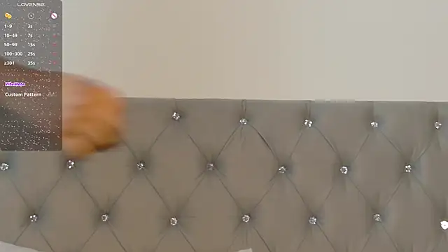 izzybelmonth12 online show from February 6, 2026, 8:16 pm