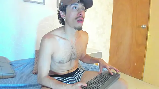 nicopapi  online show from January 18, 2026, 3:10 am