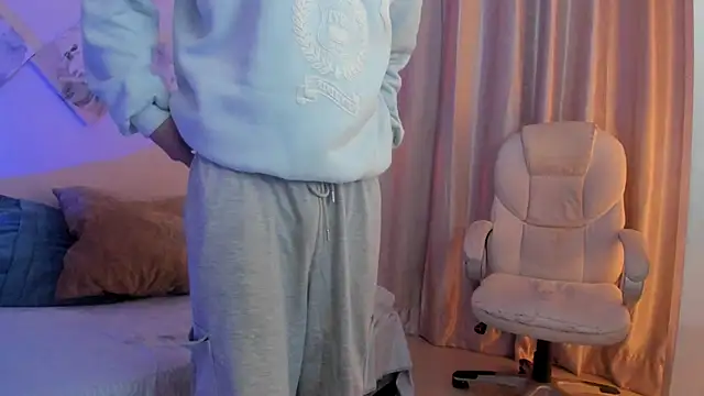 nicopapi  online show from January 5, 2026, 8:34 pm