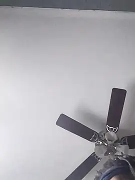 Snapshot of Cantgetenough0069 chatting on March 5, 2026, 7:32 pm Cantgetenough0069 online show from March 5, 2026, 7:32 pm