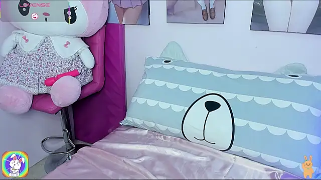 Snapshot of tinna_noa chatting on March 14, 2026, 8:26 pm tinna noa online show from March 14, 2026, 8:26 pm