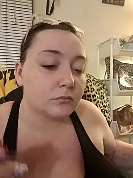 pinkcheetah12 online show from February 25, 2026, 12:00 am