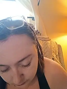 pinkcheetah12 online show from February 11, 2026, 5:46 pm