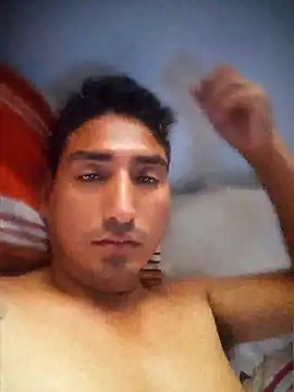 Yrresistible666 online show from May 4, 2026, 6:33 pm