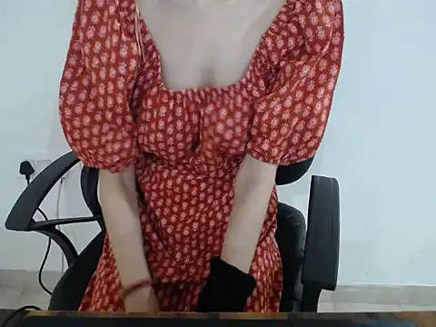 Farhana beautyfull online show from January 6, 2026, 4:49 am