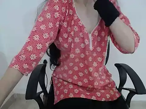 Snapshot of Farhana_beautyfull chatting on February 27, 2026, 4:56 am Farhana beautyfull online show from February 27, 2026, 4:56 am