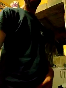 Snapshot of MeKaniCmurcia chatting on March 15, 2026, 12:28 am MeKaniCmurcia online show from March 15, 2026, 12:28 am