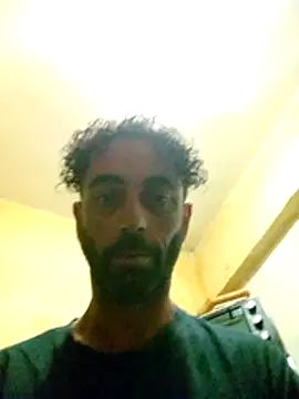 Snapshot of MeKaniCmurcia chatting on March 28, 2026, 12:44 am MeKaniCmurcia online show from March 28, 2026, 12:44 am