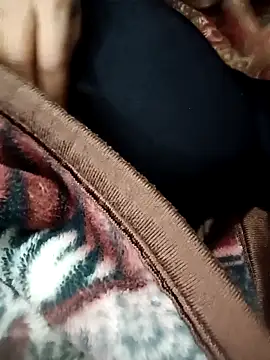 Snapshot of mantraverma chatting on March 21, 2026, 2:32 pm mantraverma online show from March 21, 2026, 2:32 pm