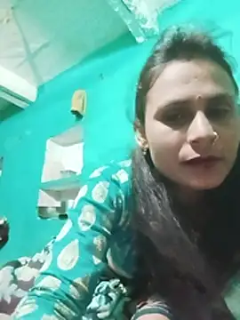 Snapshot of Cuty_priti chatting on June 17, 2026, 4:39 pm Cuty priti online show from June 17, 2026, 4:39 pm