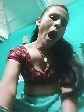 Cuty priti online show from June 26, 2026, 4:46 pm