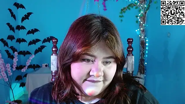 Snapshot of Aurorita chatting on January 7, 2026, 12:15 am Aurorita online show from January 7, 2026, 12:15 am