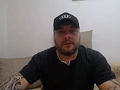 Snapshot of TomasTenerife chatting on March 30, 2026, 3:35 pm TomasTenerife online show from March 30, 2026, 3:35 pm