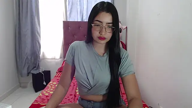 BrinsHilton  online show from January 13, 2026, 6:12 pm