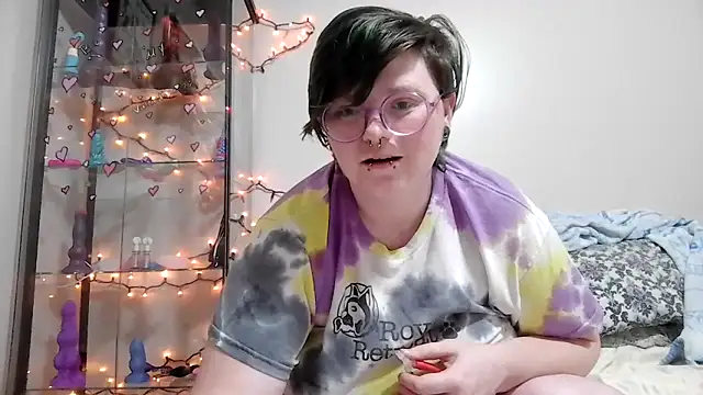 Snapshot of Pupghostt chatting on March 8, 2026, 7:28 pm Pupghostt online show from March 8, 2026, 7:28 pm