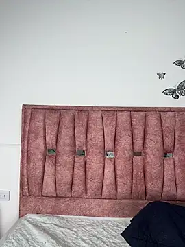 Violetta Moretti online show from January 18, 2026, 1:20 am