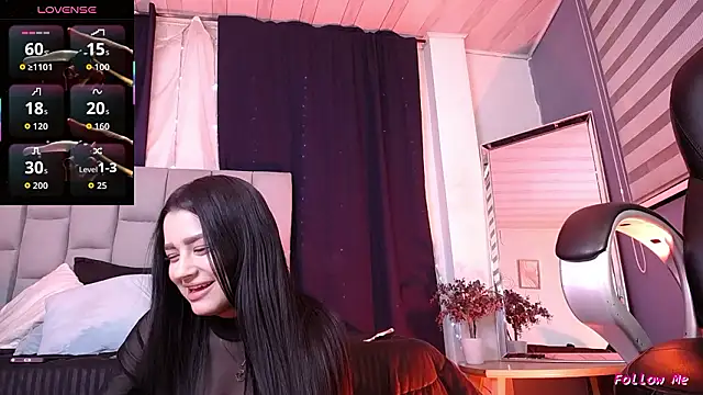 Snapshot of Emilyy05_ chatting on February 10, 2026, 3:16 am Emilyy05 online show from February 10, 2026, 3:16 am