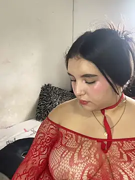 Mariatyler online show from March 25, 2026, 7:57 pm