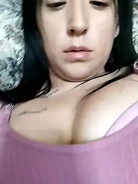 Snapshot of vanNe78 chatting on March 19, 2026, 6:41 pm vanNe78 online show from March 19, 2026, 6:41 pm