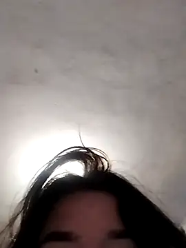 Snapshot of vanNe78 chatting on January 9, 2026, 10:49 pm vanNe78 online show from January 9, 2026, 10:49 pm