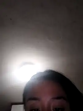 Snapshot of vanNe78 chatting on March 4, 2026, 5:53 pm vanNe78 online show from March 4, 2026, 5:53 pm