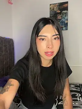 Snapshot of junorise23 chatting on March 7, 2026, 3:35 am junorise23 online show from March 7, 2026, 3:35 am