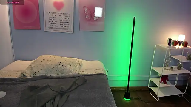 kyoto Aoki online show from February 11, 2026, 7:36 pm