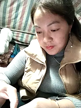 Lucky cutee online show from January 6, 2026, 4:49 am