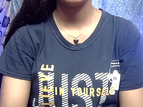 cute Dirty Diva online show from July 14, 2026, 3:11 am