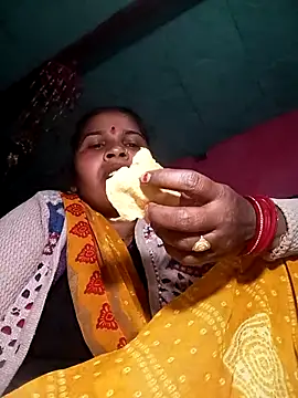 Snapshot of Rakhi_cut chatting on February 16, 2026, 3:10 pm Rakhi cut online show from February 16, 2026, 3:10 pm