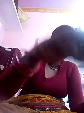 Snapshot of Rakhi_cut chatting on March 8, 2026, 7:44 am Rakhi cut online show from March 8, 2026, 7:44 am