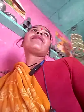 Snapshot of Rakhi_cut chatting on April 6, 2026, 7:42 am Rakhi cut online show from April 6, 2026, 7:42 am