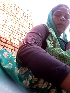 Snapshot of Rakhi_cut chatting on April 6, 2026, 1:45 am Rakhi cut online show from April 6, 2026, 1:45 am