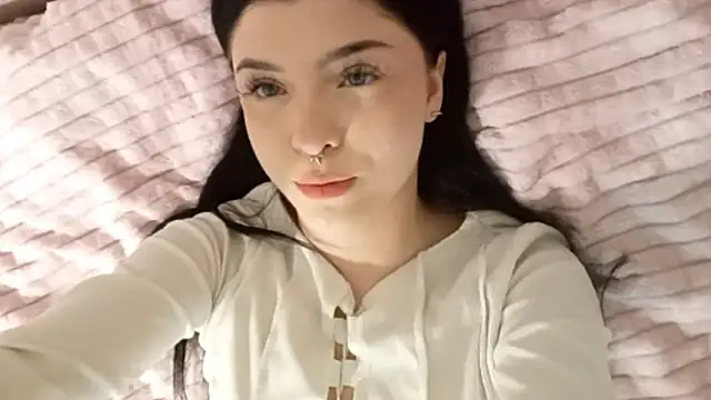 Snapshot of LexusGirls chatting on March 12, 2026, 7:18 pm LexusGirls online show from March 12, 2026, 7:18 pm