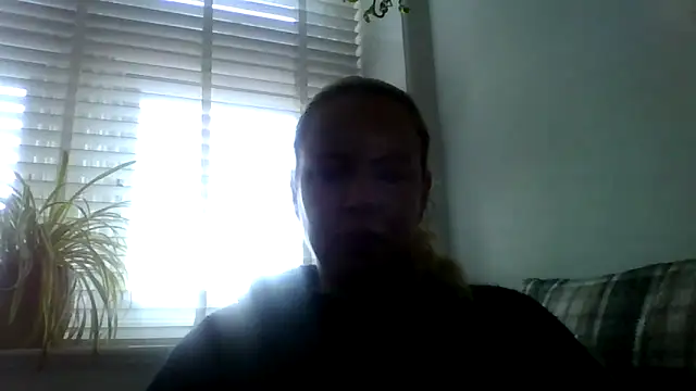 jennyblondeuk online show from March 3, 2026, 4:36 pm