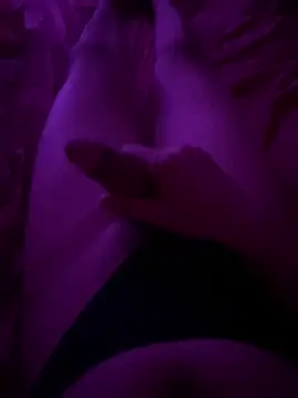 zolorzarafael online show from February 15, 2026, 8:13 am