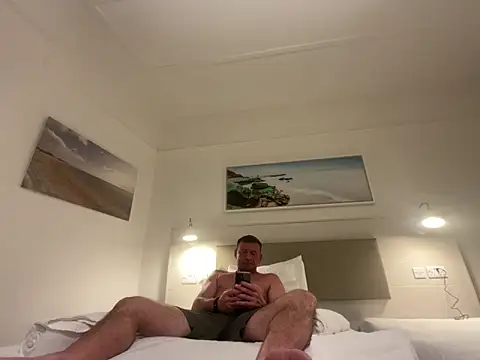 Snapshot of Rich_Hannon chatting on March 6, 2026, 6:36 pm Rich Hannon online show from March 6, 2026, 6:36 pm