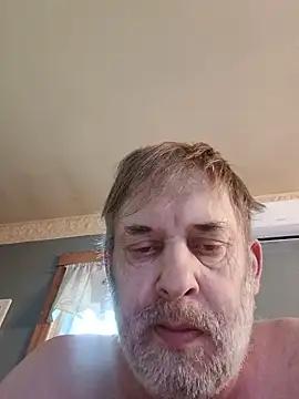 FragrantToe529 online show from June 2, 2026, 12:16 pm