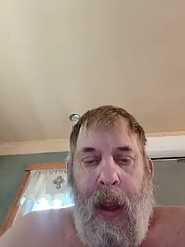 FragrantToe529 online show from May 23, 2026, 5:12 pm