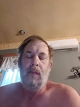 FragrantToe529 online show from June 19, 2026, 12:00 pm