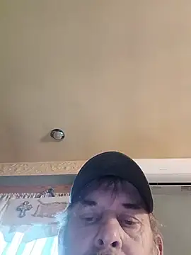 FragrantToe529 online show from June 11, 2026, 3:20 pm