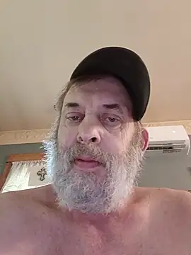 FragrantToe529 online show from May 21, 2026, 2:36 pm