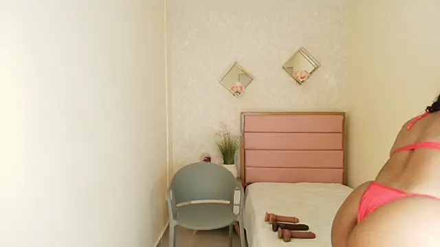 Snapshot of Luz_noxentia chatting on July 28, 2026, 8:12 pm Luz noxentia online show from July 28, 2026, 8:12 pm