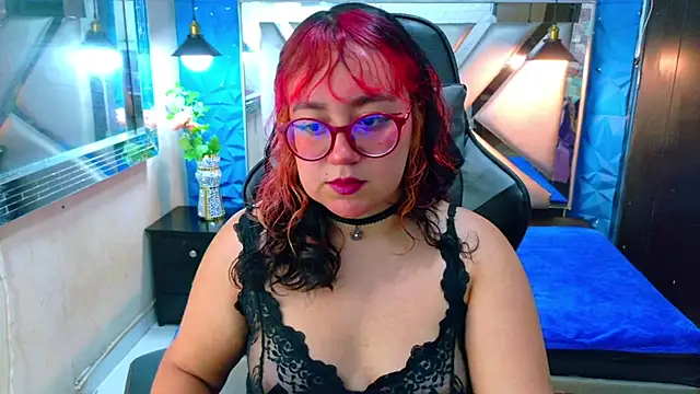 Nami Nerona online show from January 18, 2026, 1:14 pm