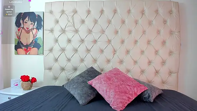 Stormy-y-Lisa online show from February 18, 2026, 12:34 pm