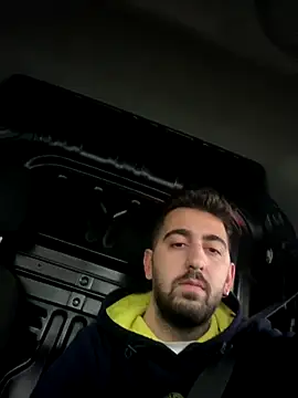 akindrv1 online show from December 22, 2025, 6:35 am